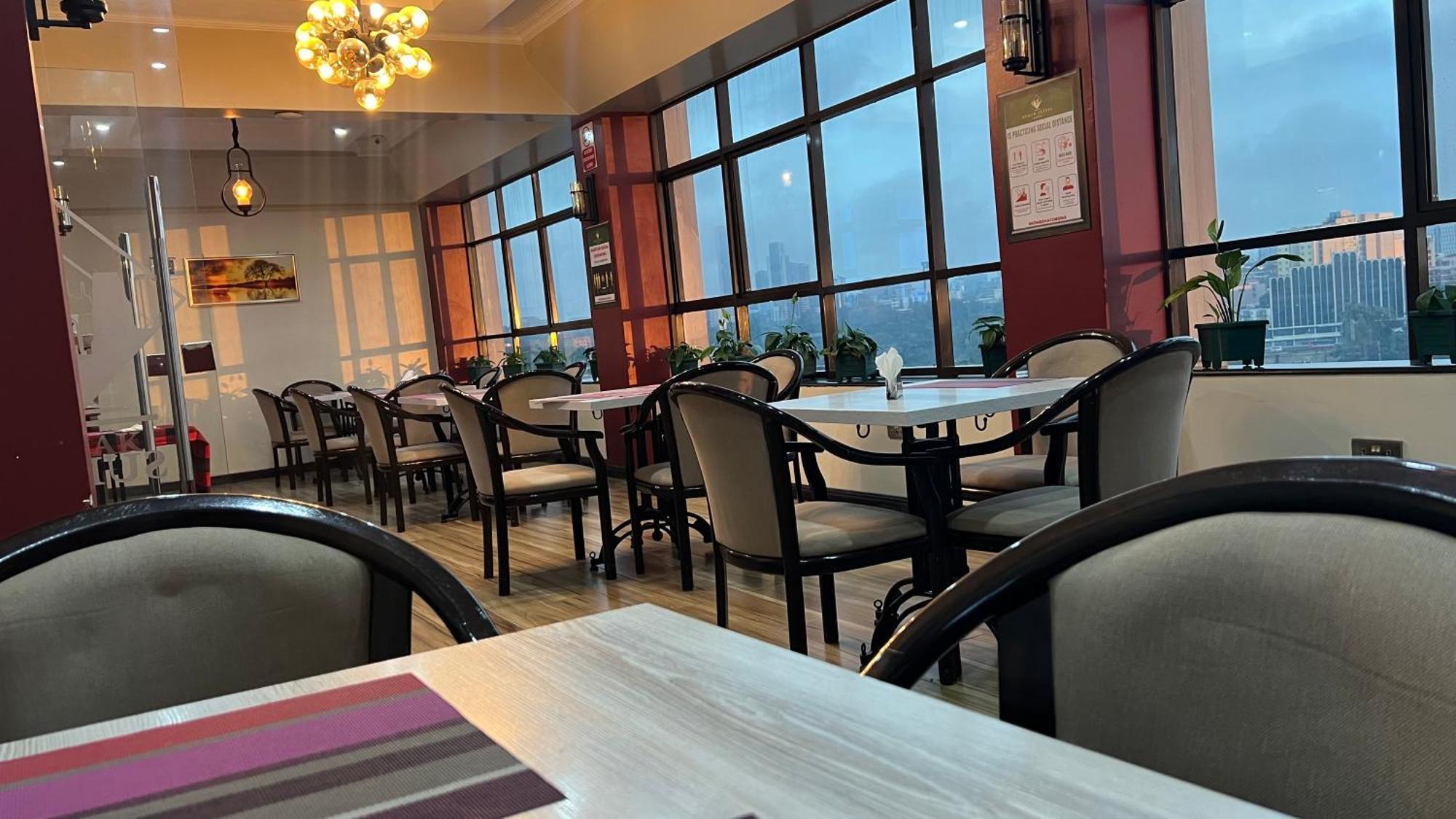 Hemak Suites Hotel Nairobi Kültér fotó