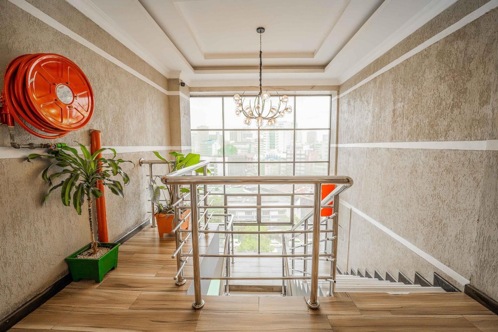 Hemak Suites Hotel Nairobi Kültér fotó
