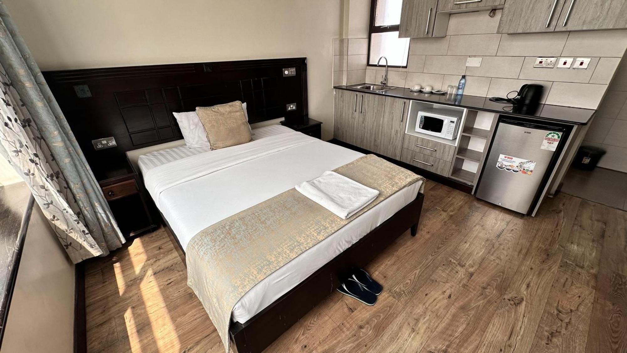 Hemak Suites Hotel Nairobi Kültér fotó
