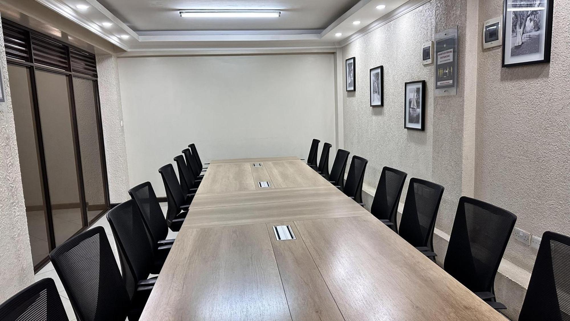 Hemak Suites Hotel Nairobi Kültér fotó